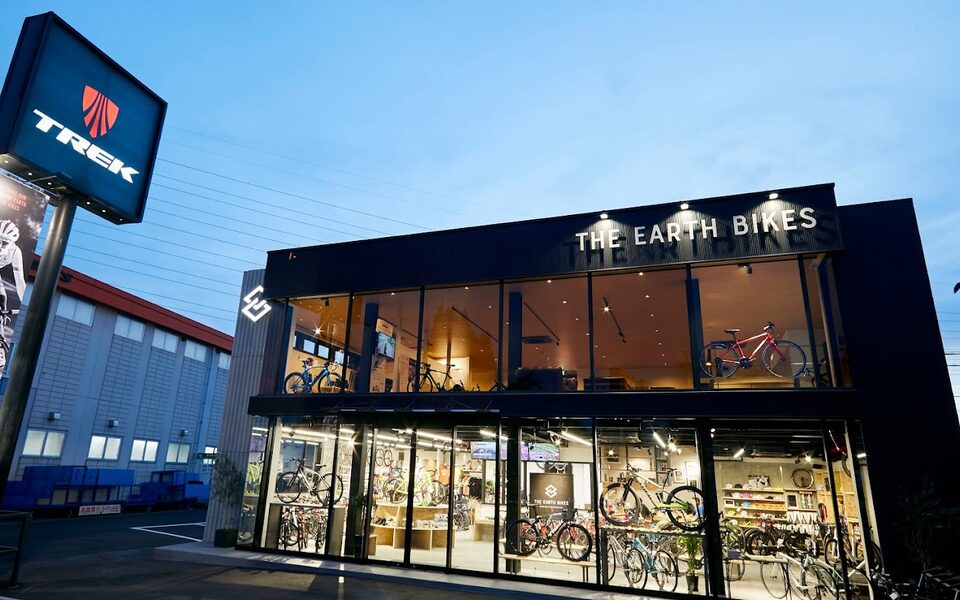 THE EARTH BIKES 店舗外観
