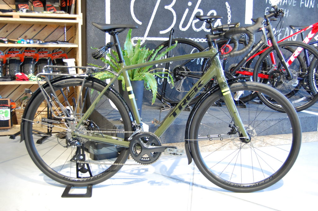 FX3からCHECKPOINTへバトンタッチ！めっちゃ楽しい通勤バイクの完成！今週のピックアップバイク【TREK(トレック)CHECKPOINT(チェックポイント)AL3】