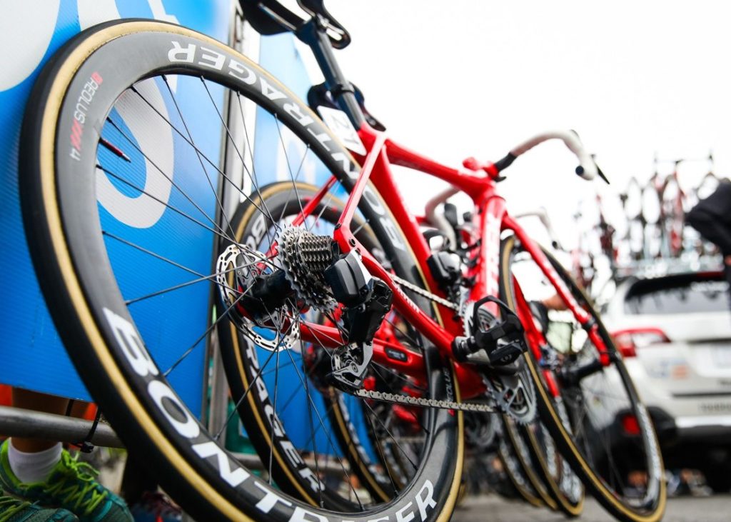年内最後の大サービス企画！アースバイクスがBONTRAGER（ボントレガー