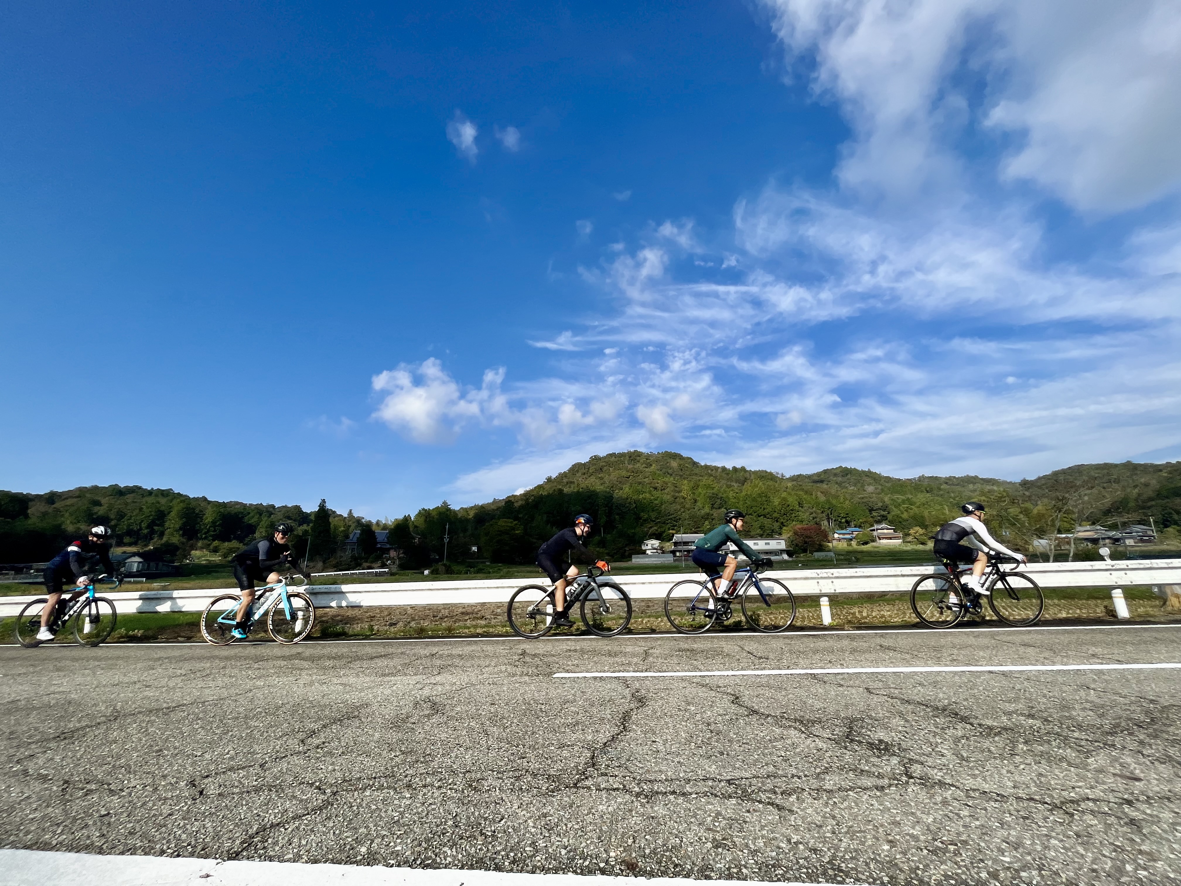 兵庫西宮・尼崎・伊丹「ロードバイク、クロスバイクのトレック