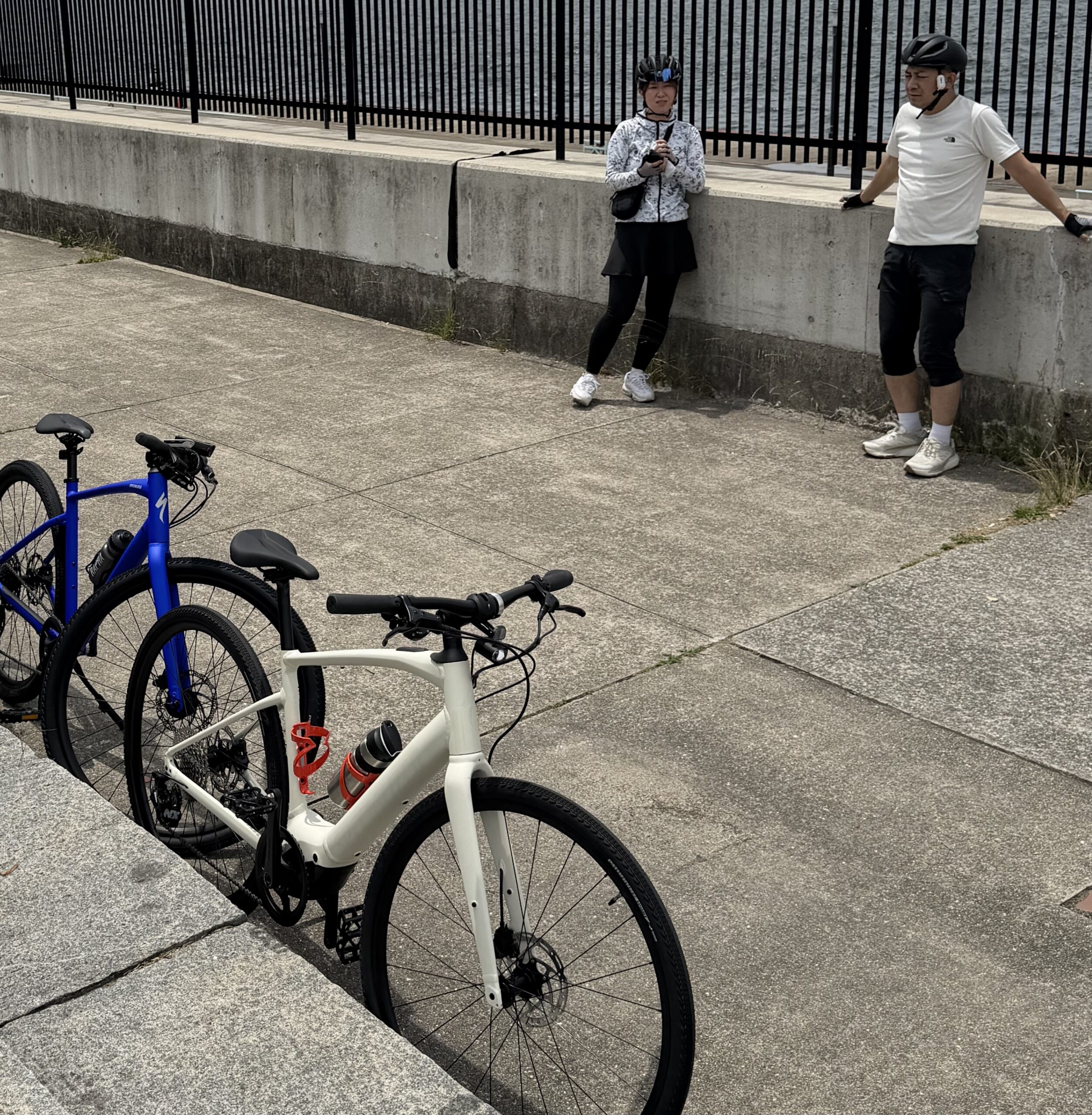 さあSPECIALIZEDのe-bike VADOに乗ろう！！