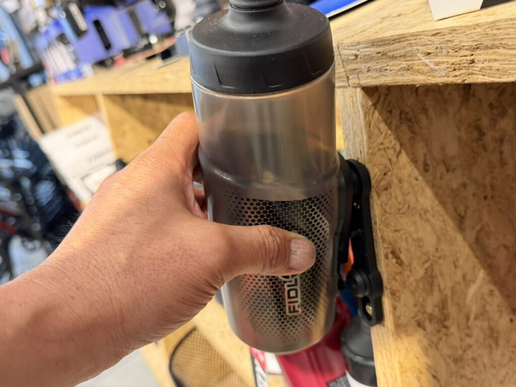 大人気のCAMELBAK ポディウム ステンレスボトルに新カラー登場！ | THE